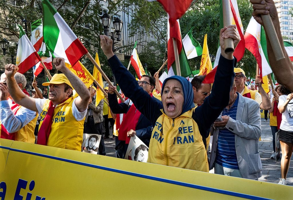 Protestas en el centro de Teherán, Irán. 