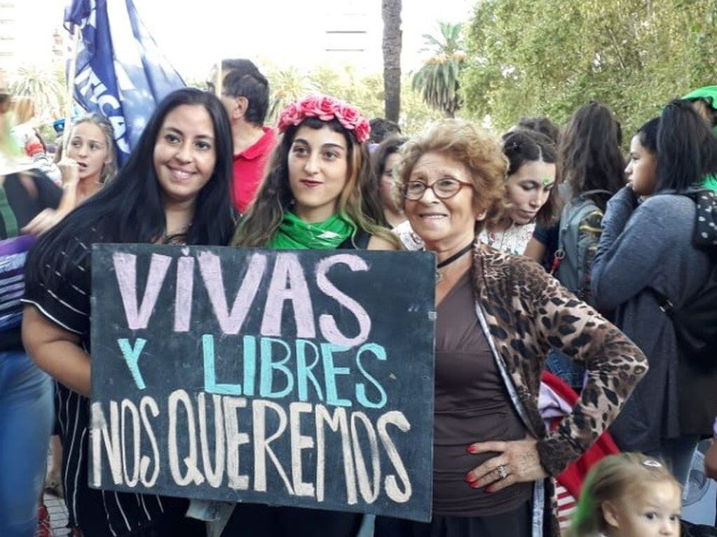 Marcha de mujeres en Rosario 8 de marzo de 2019 (Juan José García)
