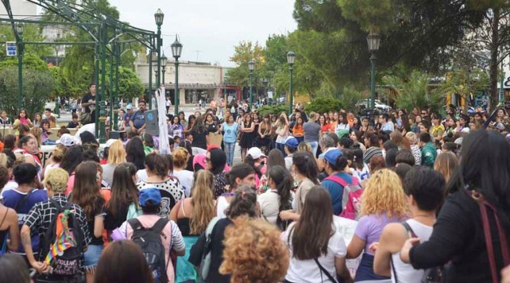Las manifestantes se reunieron en la Plaza San Martín (Vía Santa Rosa)