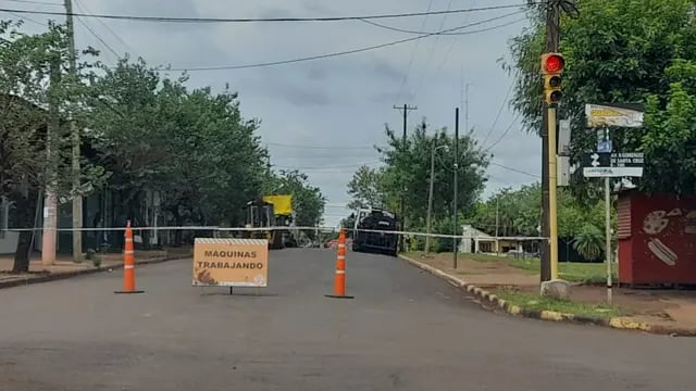 Puerto Iguazú: continúan los trabajos de pavimento en la Av. República Argentina