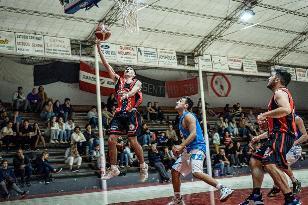 Copa Ciudad de Tres Arroyos: triunfos de Huracán, Quilmes y Argentino Junior