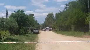 Personal de la comisaría de Quines trabajan en el lugar junto a oficlales de la Brigada de Homicidios de la Policía de San Luis. Foto: InfoCity Quines