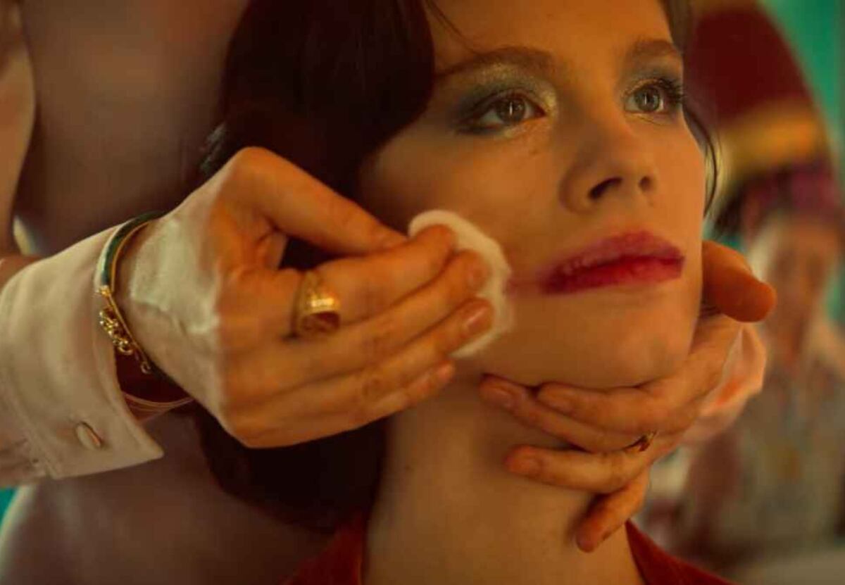 Netflix: la romántica serie polaca que desató la locura total con sus escenas subidas de tono y juegos prohibidos thumbnail