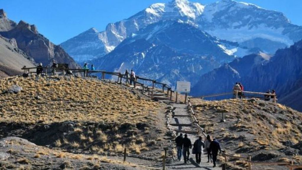 Parque Aconcagua, un lugar ideal para hacer caminatas en montaña