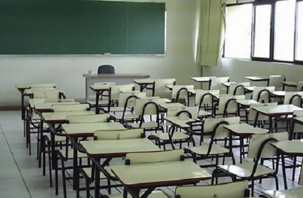 Misiones: el Gobierno provincial realiza mejoras edilicias en escuelas para el inicio de las clases
