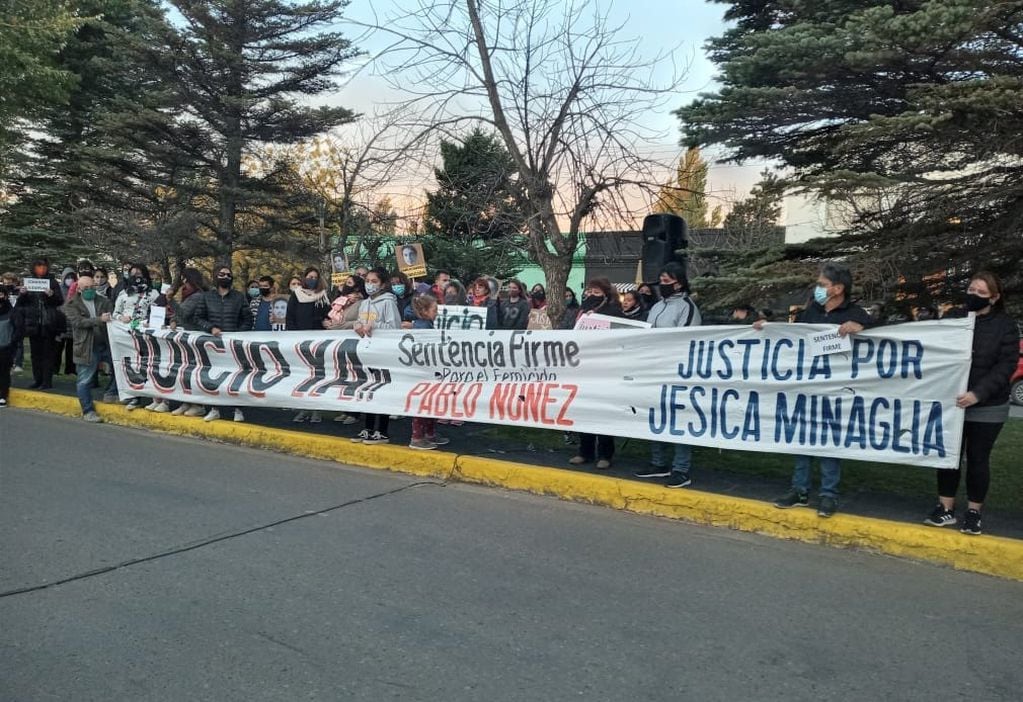 Familiares y amigos marcharon pidiendo justicia por Jésica y sentencia firme para su asesino.