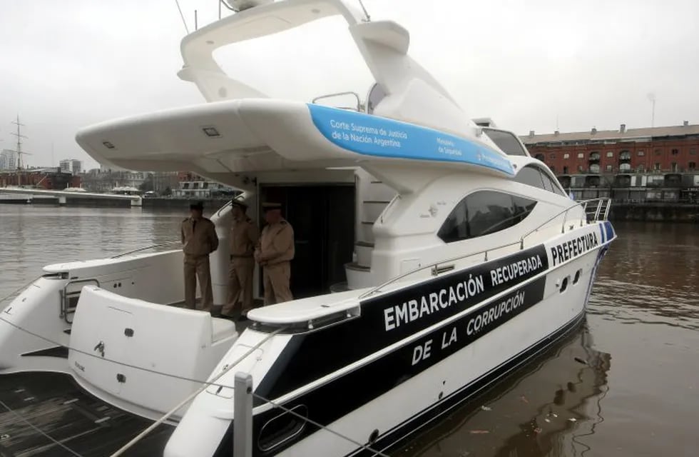 Barco recuperado de la corrupción que pertenecía a Ricardo Jaime.
