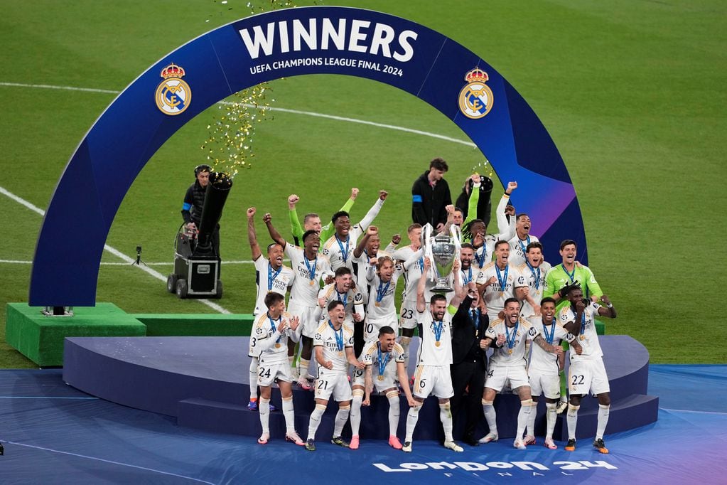Real Madrid venció 2-0 a Dortmund y se coronó campeón de la Champions League. (AP)