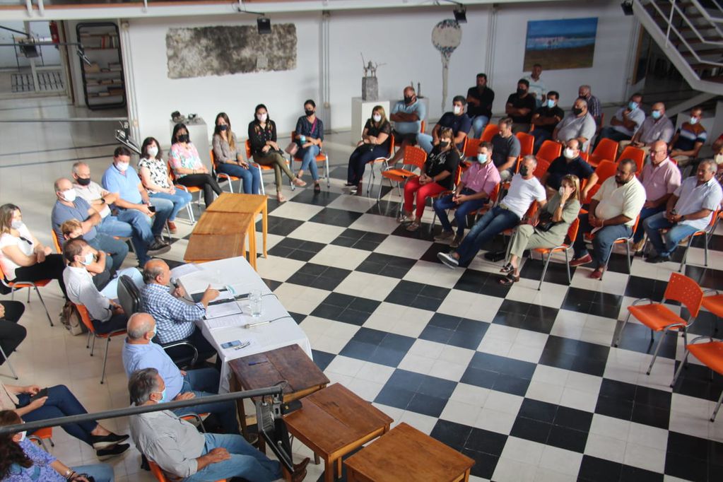 Primera reunión de gabinete ampliado encabezado por el Intendente Carlos Sánchez