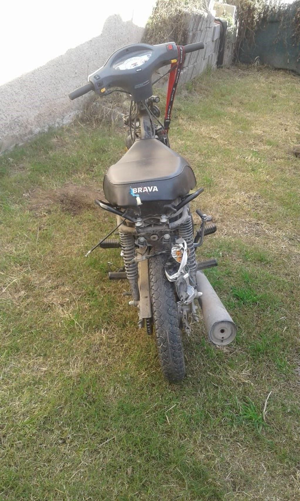 Motocicleta hallada en la zona de Solares del Palmar, Alta Gracia.