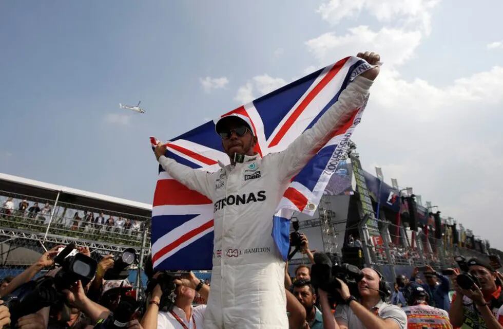 Lewis Hamilton se consagró campeón del mundo por cuarta vez. Foto: AP.