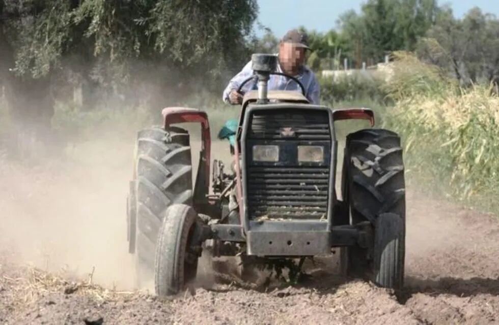 Trabajador rural tractor