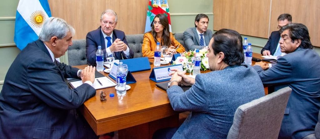 En la reunión en La Rioja, el vicegobernador de Jujuy, Carlos Haquim, convocó a que el ParlaNOA siga "trabajando por un país equitativo y una región con desarrollo".