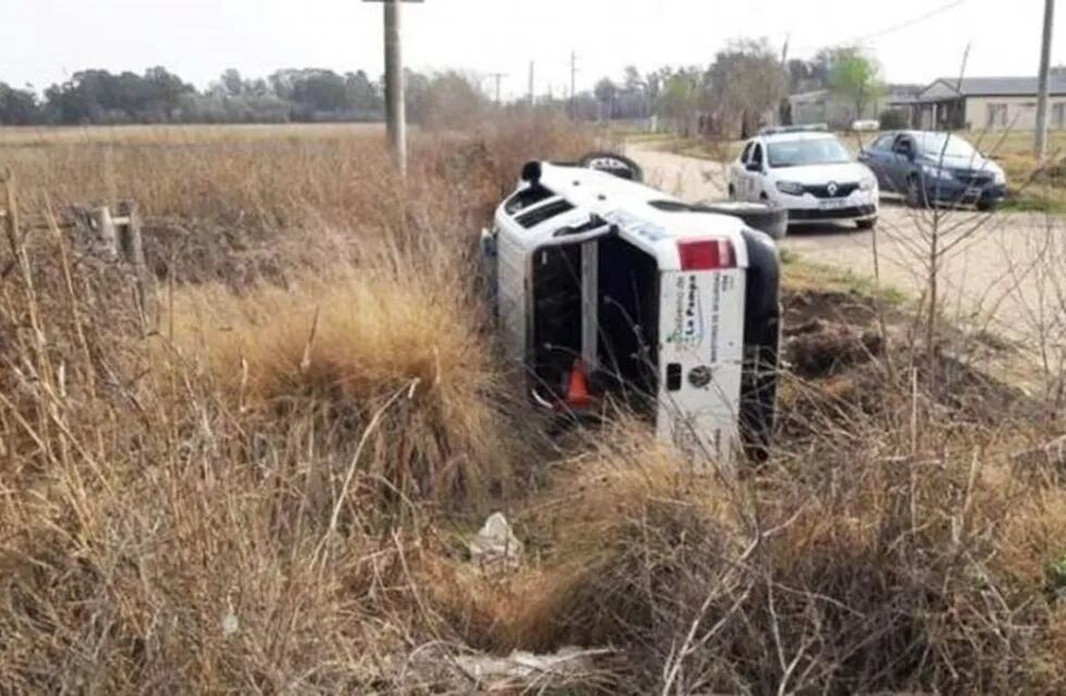 Volcó un móvil policial en General Pico (En Boca de Todos HD)