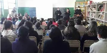 Brindan charlas en establecimientos educativos en Villa Bonita y Campo Viera