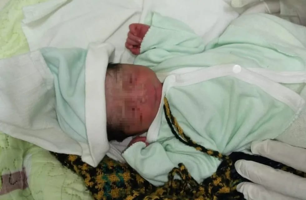 Hallaron un bebe recién nacido en un basural del interior de Corrientes