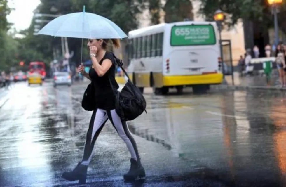 Cesó el alerta por fuertes tormentas y caída de granizo en Buenos Aires