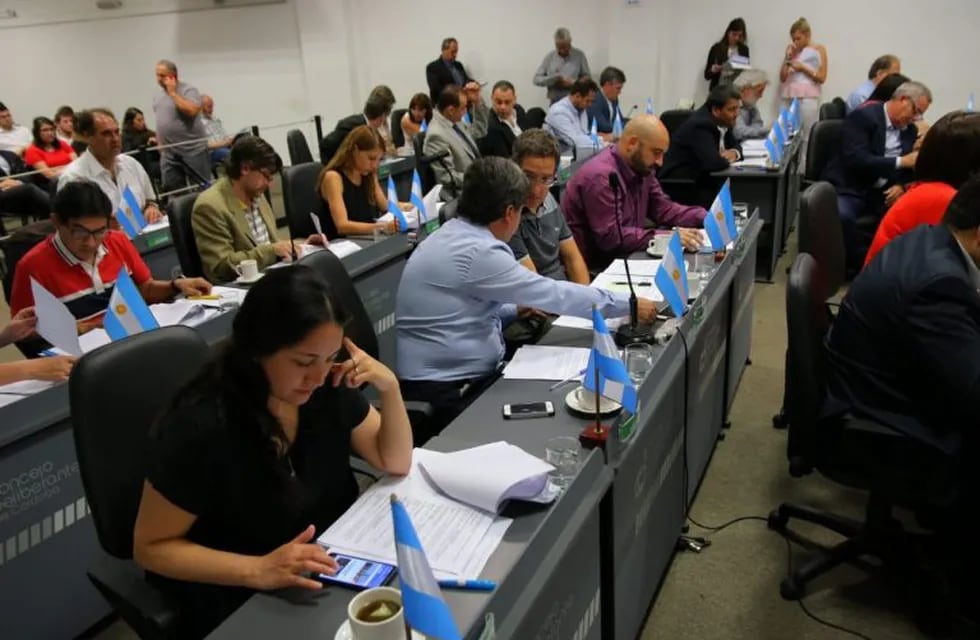 Los ediles exigen al Intendente respuestas claras por el tema de la basura.