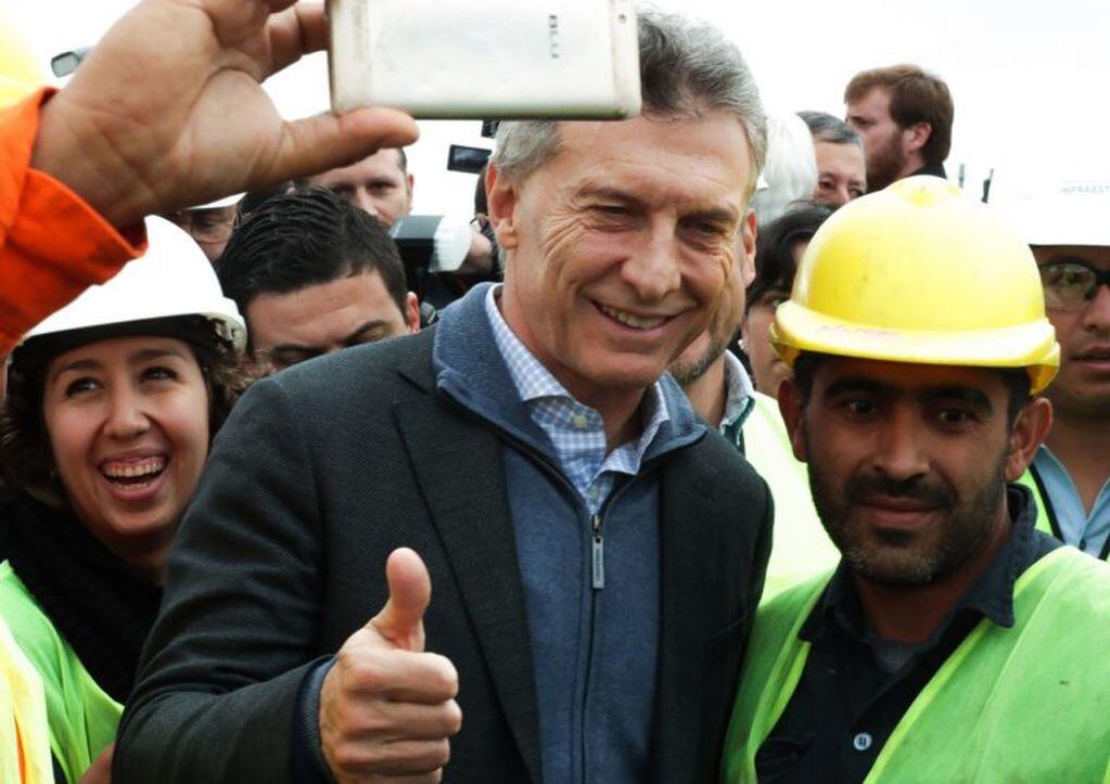 El presidente Mauricio Macri viajó a Salta para inaugurar vías del tren Belgrano Cargas. (Presidencia)