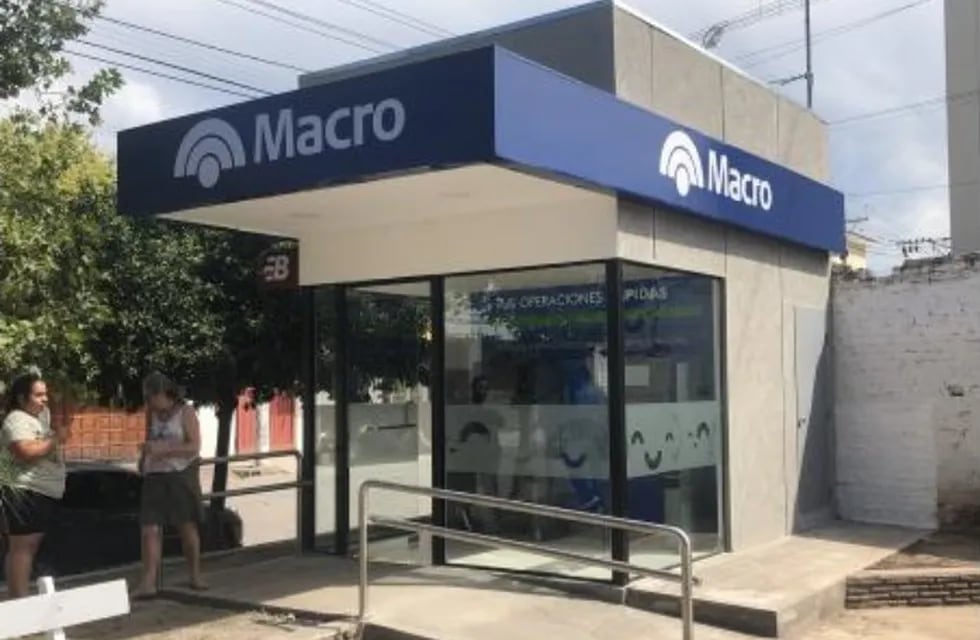 Los voceros de la entidad recordaron que se puede consultar la red de cajeros automáticos de Banco Macro ingresando en www.macro.com.ar