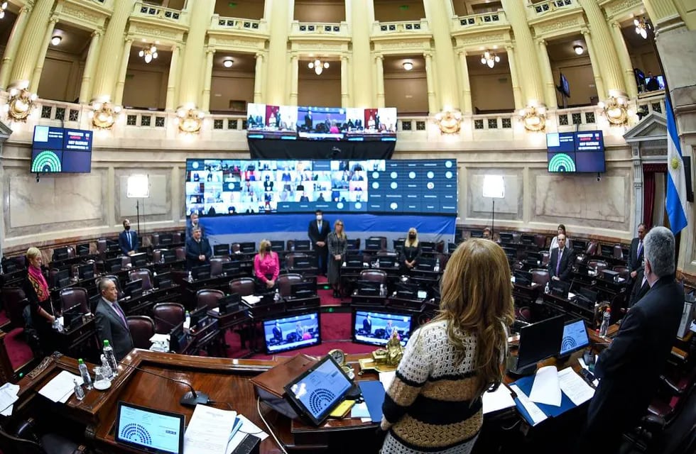 El Senado sesionó este jueves con diez temas en agenda. Foto Comunicación Senado.