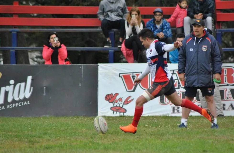 Cristián Mansilla, apertura de Ushuaia Rugby Club.