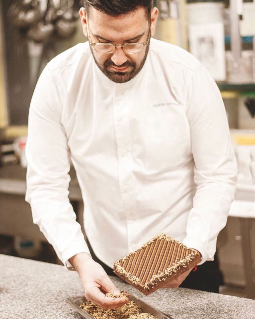 Damián Betular es uno de los pasteleros más importantes de Argentina.