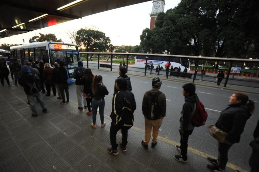 Se desarrolla la primera jornada de paro en todo el país (Foto: Federico López Claro)