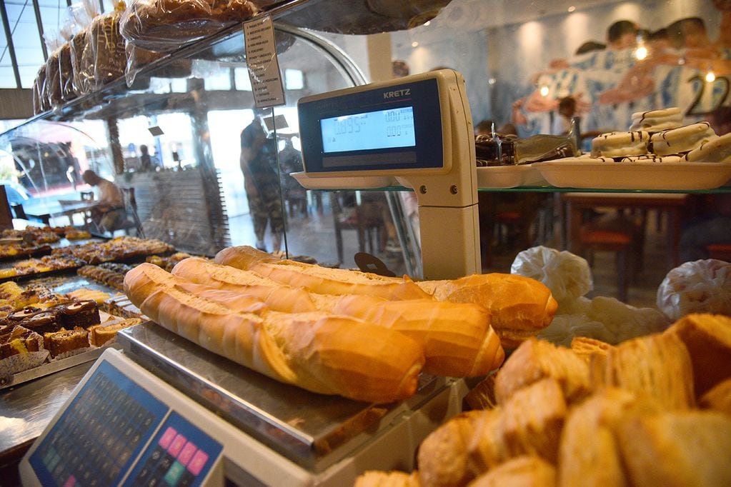Desde este miércoles, el pan aumentó un 15% en Córdoba.
