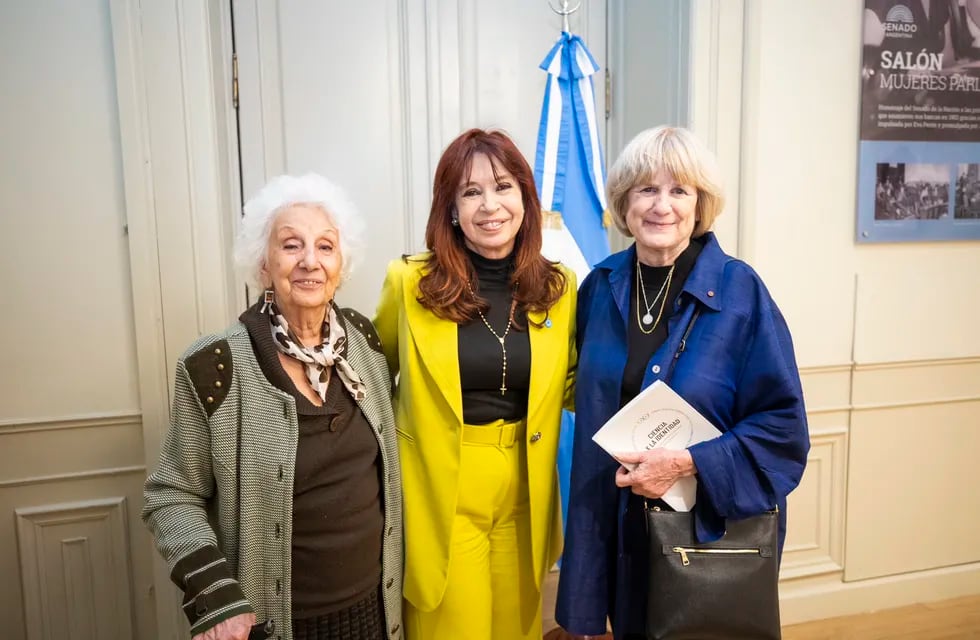 Estela de Carlotto, Cristina Kirchner y Mary-Claire King