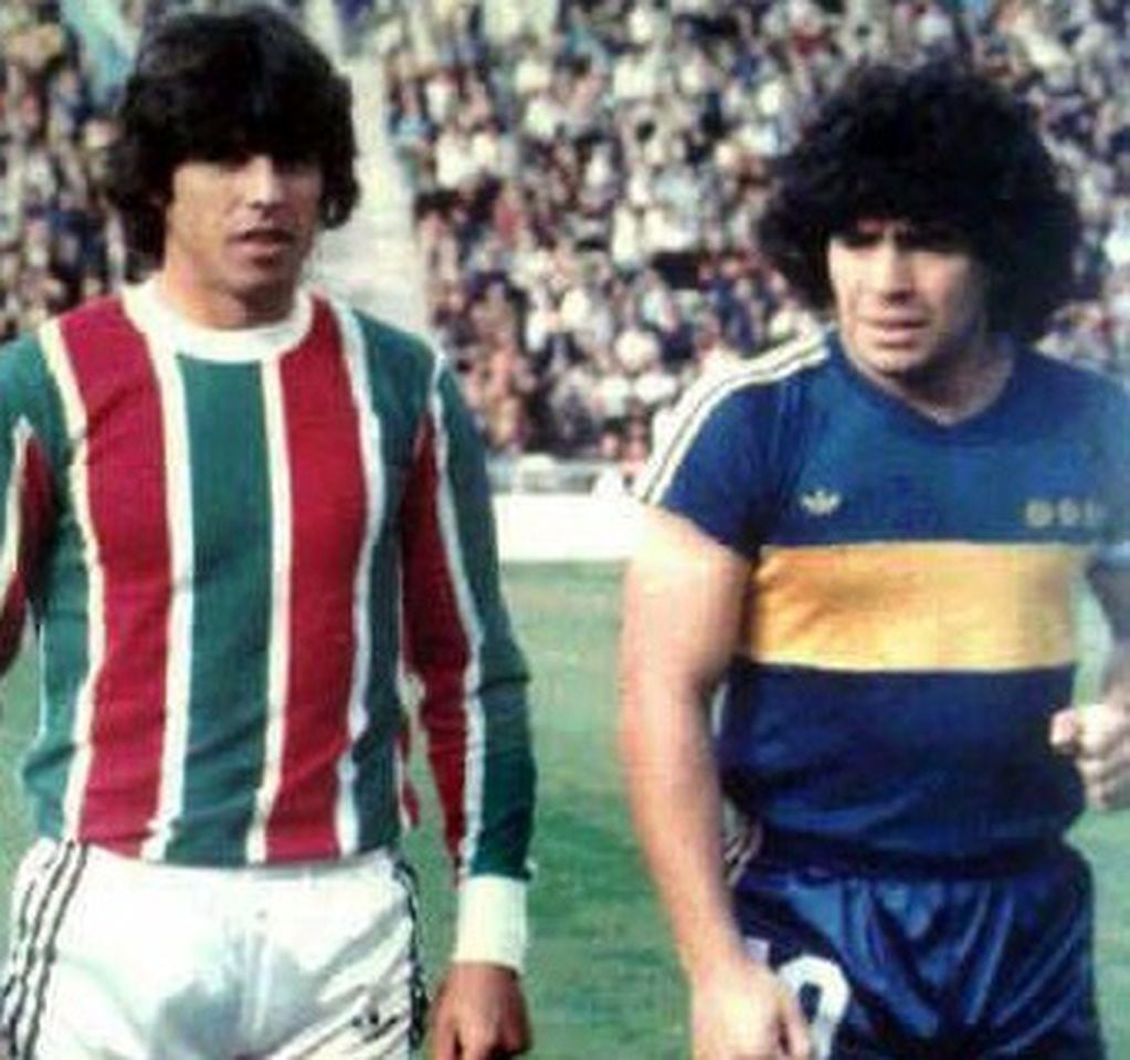 Esa tarde del 25 de mayo, Diego Maradona no pudo convertirle un gol a Luis Galán, el arquero mendocino que tuvo una actuación impecable.