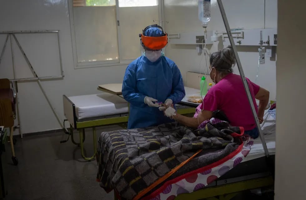 Hospital de La Paz Arturo Illia, tiene pocos pacientes en observación con covid positivo.