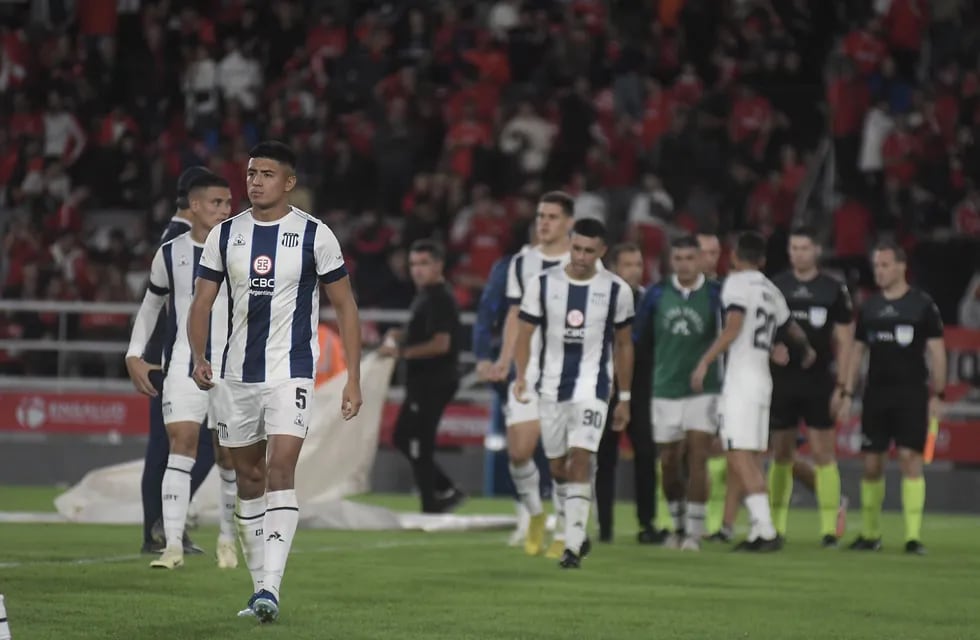 Talleres jugó un segundo tiempo memorable contra Independiente, pero volvió con las manos vacías (Federico López Claro / La Voz).