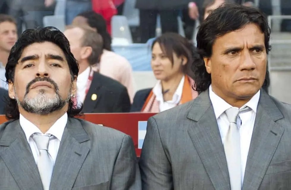 Héctor Enrique salió a responderle a Peter Shilton sobre sus dichos sobre Diego Maradona.