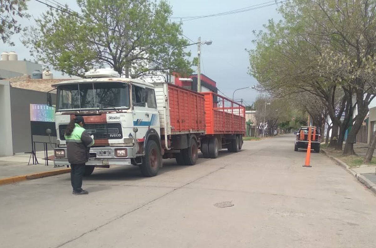 Multas a camiones que transitaban por las calles de Rafaela en lugares no permitidos