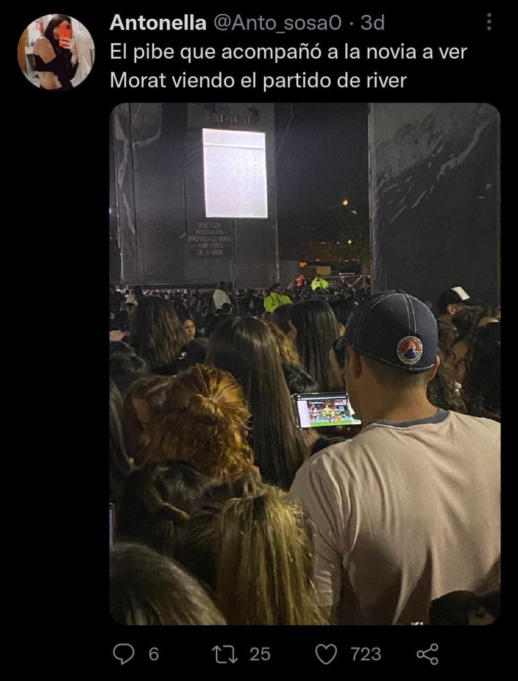 Acompañó a su novia al recital de Morat, se puso a ver un partido de fútbol y se hizo viral.