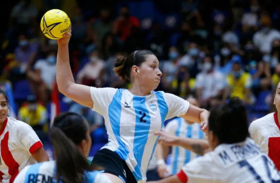 Sofía Manzano, la mendocina que fue confirmada en Selección Argentina de handball para los Juegos Sudamericanos Odesur.