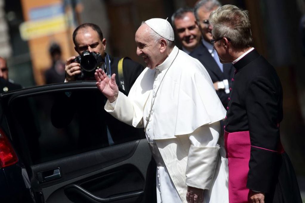 Fue su primera salida del Vaticano en más de un mes. (Foto: Evandro Inetti/ZUMA Wire/dpa)