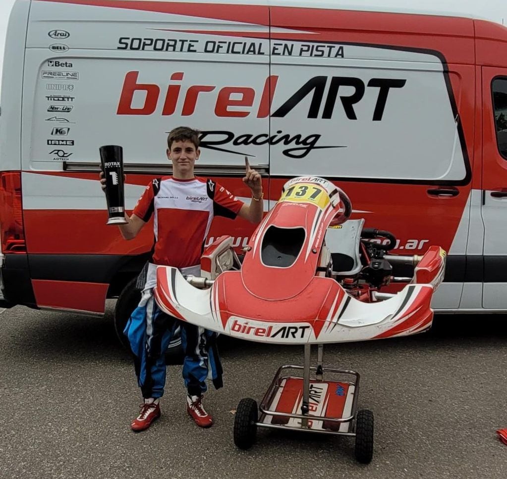 Fausto Arnaudo piloto karting Arroyito Birel Art