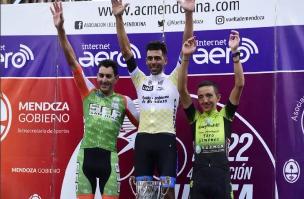 Laureano Rosas ganó la 46ª edición de la Vuelta de Mendoza. El ciclista salteño, del equipo continental Gremios por el Deporte, fue escoltado por Juan Pablo Dotti y Nicolás Paredes.