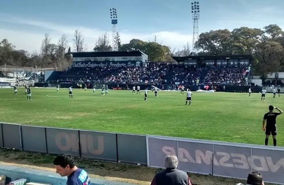 Mau00f1ana, Independiente Rivadavia jugaru00e1 de local ante Central Córdoba y es muy posible que sea a puertas cerradas.