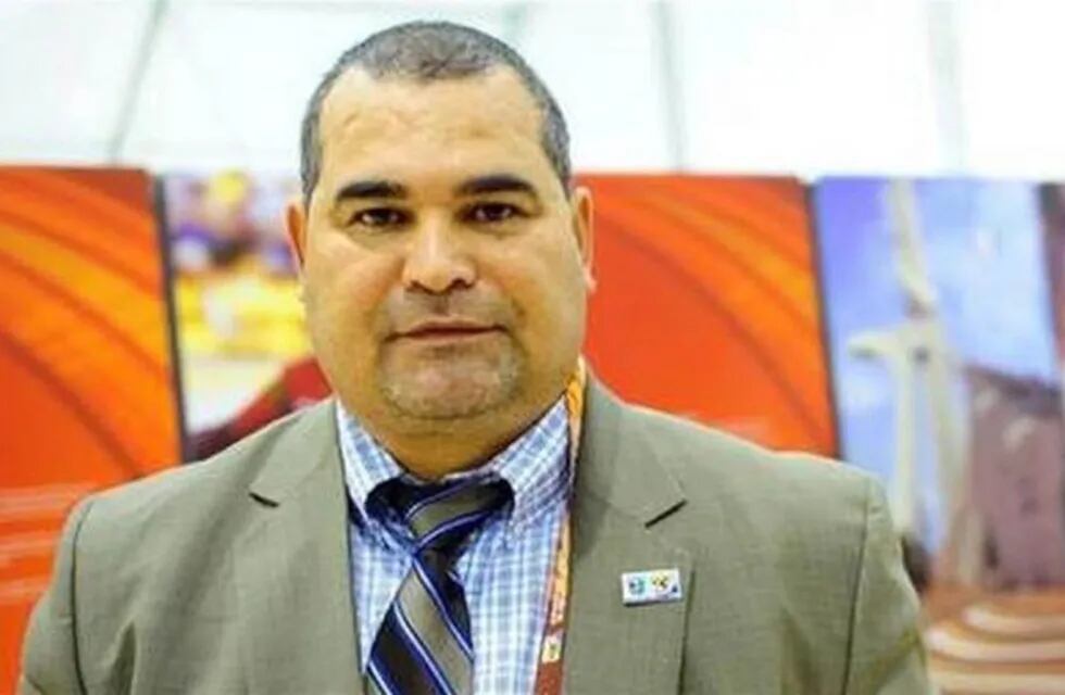 La familia de José Luis Chilavert, en medio de un escándalo en Ucrania.