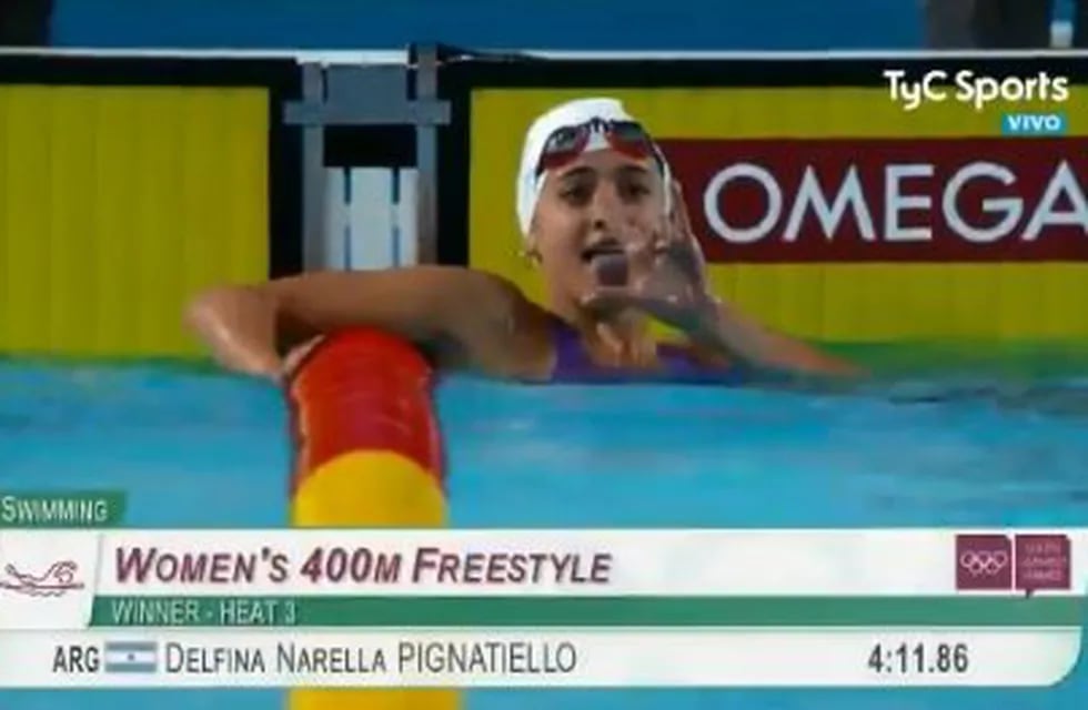 Delfina Pignatiello ganó la serie 3 de los 400 metros libres y se metió en la final olímpica.
