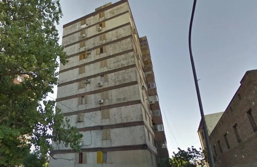 La muerte se registró en un edificio de Sánchez de Thompson 22. (Street View)