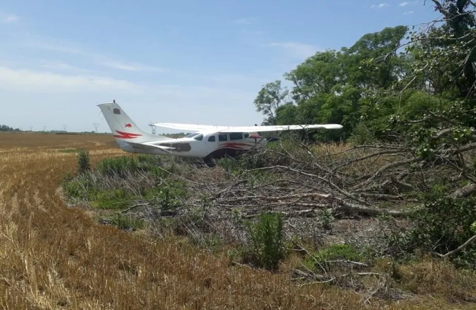 La avioneta abandonada en San Fabián no tenía autorización para volar. (@mariogaloppo)