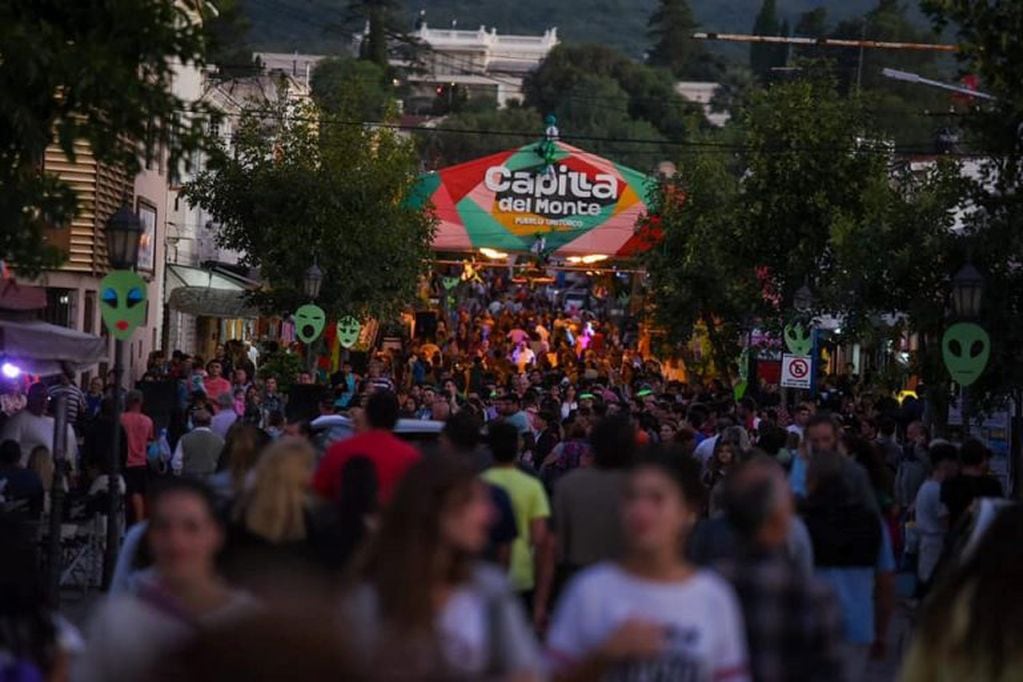 Festival Alienígena 2020 en Capilla del Monte. (Foto: gentileza Municipalidad de Capilla del Monte).