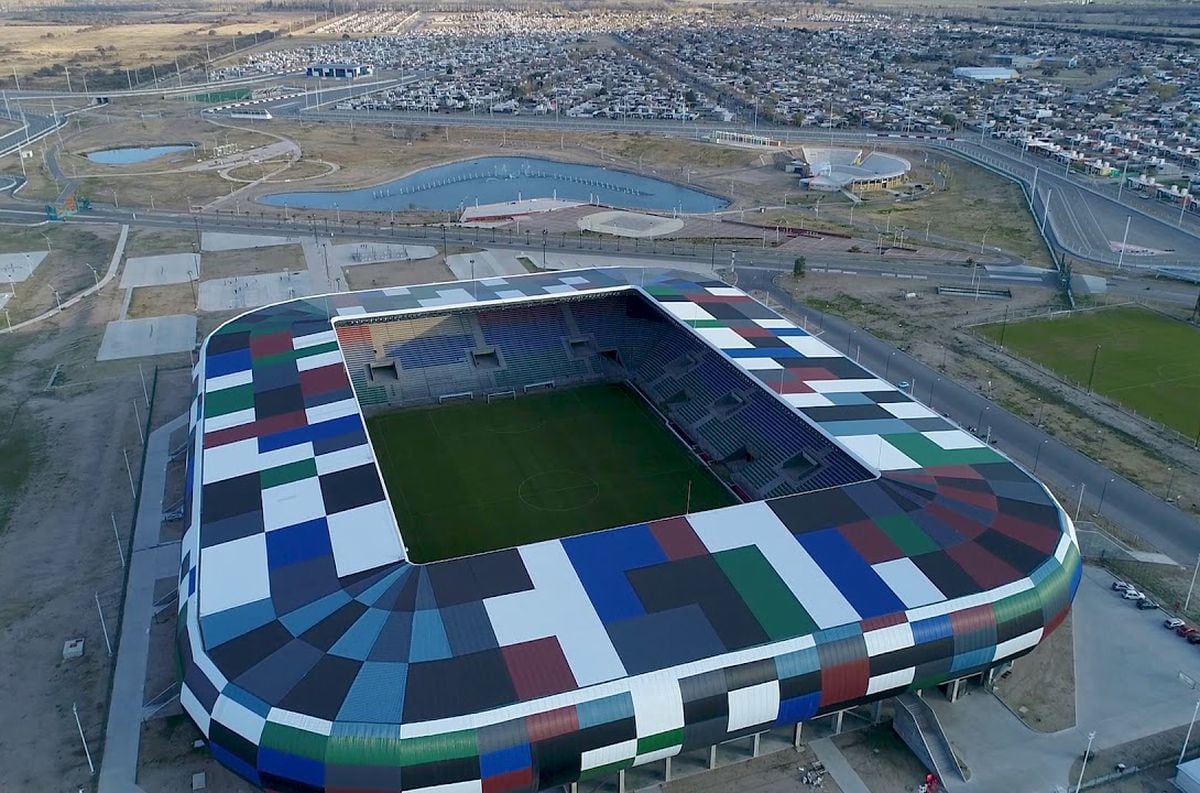 Estadio Único Parque Nacional La Pedrera.
