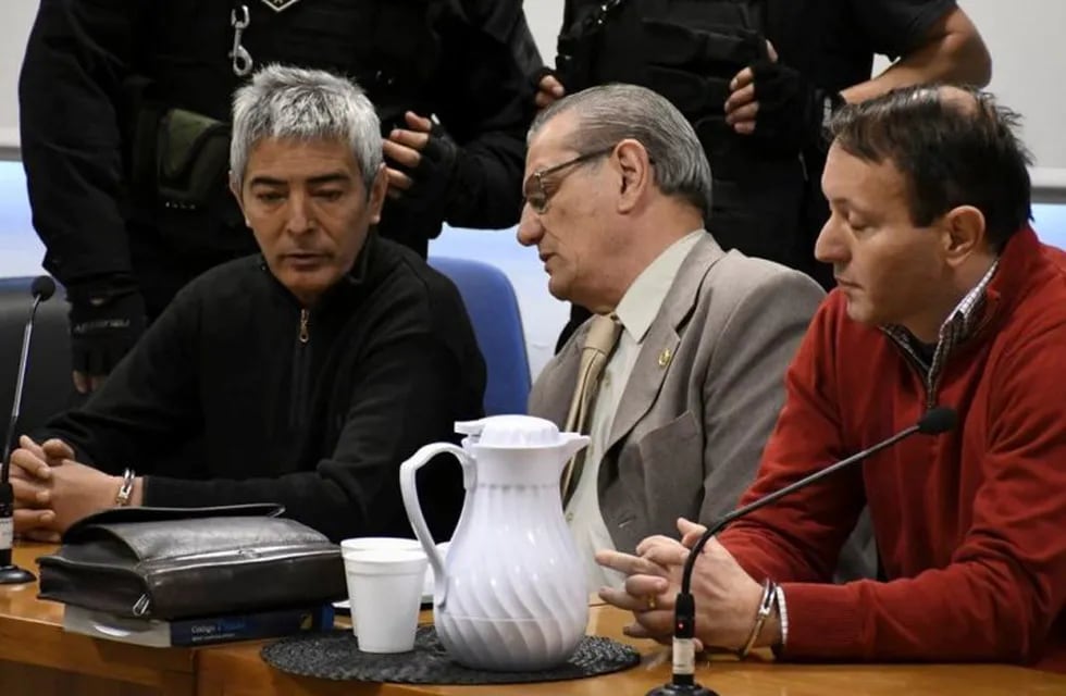Mariano Valdés e Higinio Bellaggio durante la audiencia imputativa. ( Marcelo Manera)