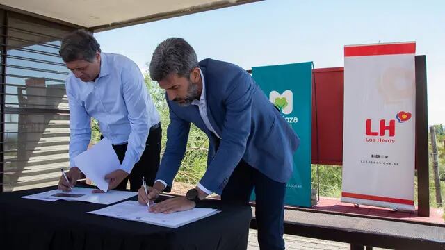 Las Heras y Ciudad firmaron un convenio para revalorizar la zona de El Challao y beneficiar a más de 1.000 familias