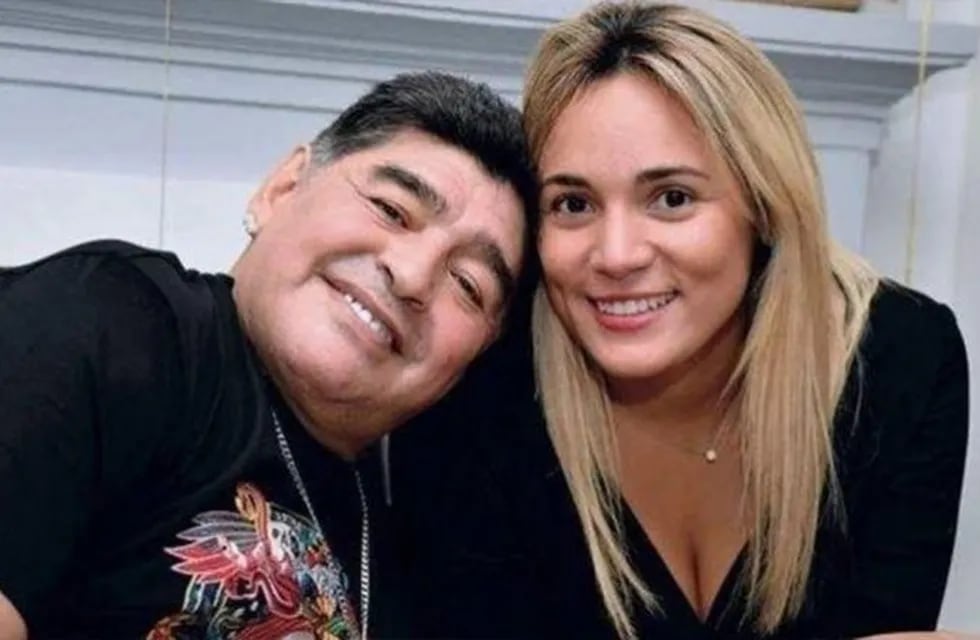 Rocío Oliva y Diego Armando Maradona
